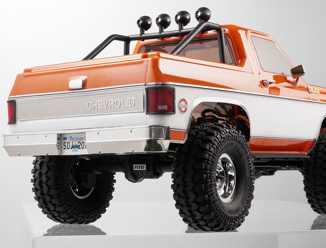 FMS FCX10 1 10 CHEVROLET K5 BLAZER RS ORANGE