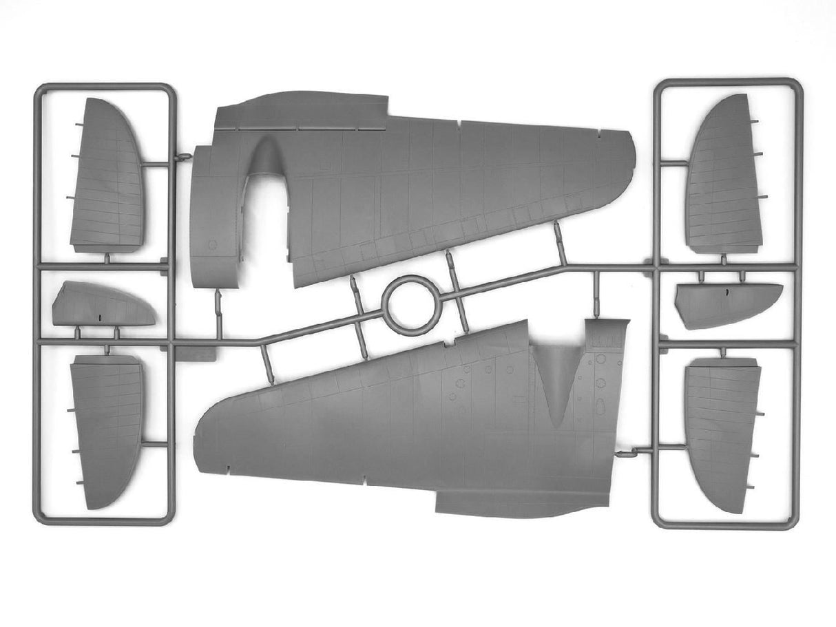 Icm 'Captured Heinkel' He 111H-20 Bomber