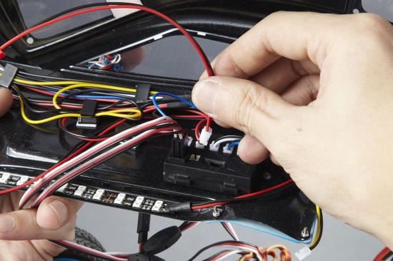 KILLERBODY LED CONTROL BOX W/CONNECTING WIRE