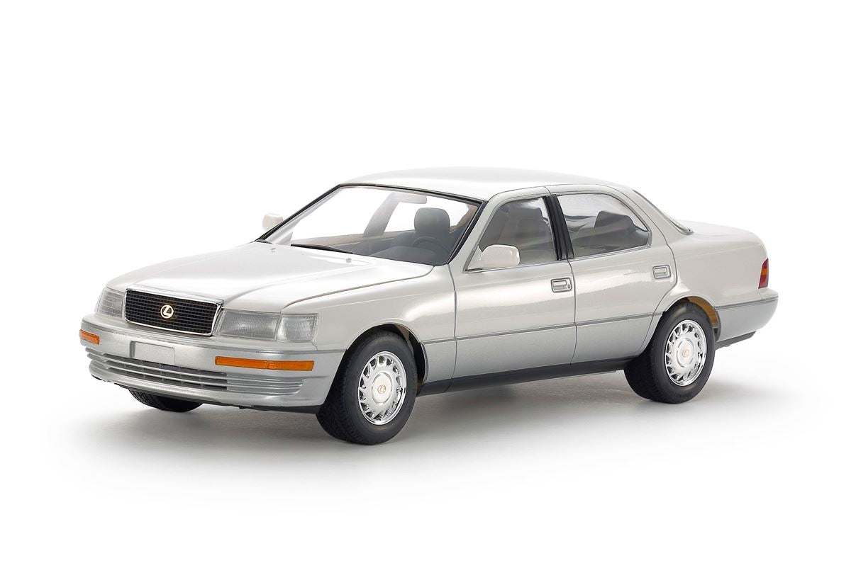 Tamiya 1/24 Lexus LS 400 (UCF11L)