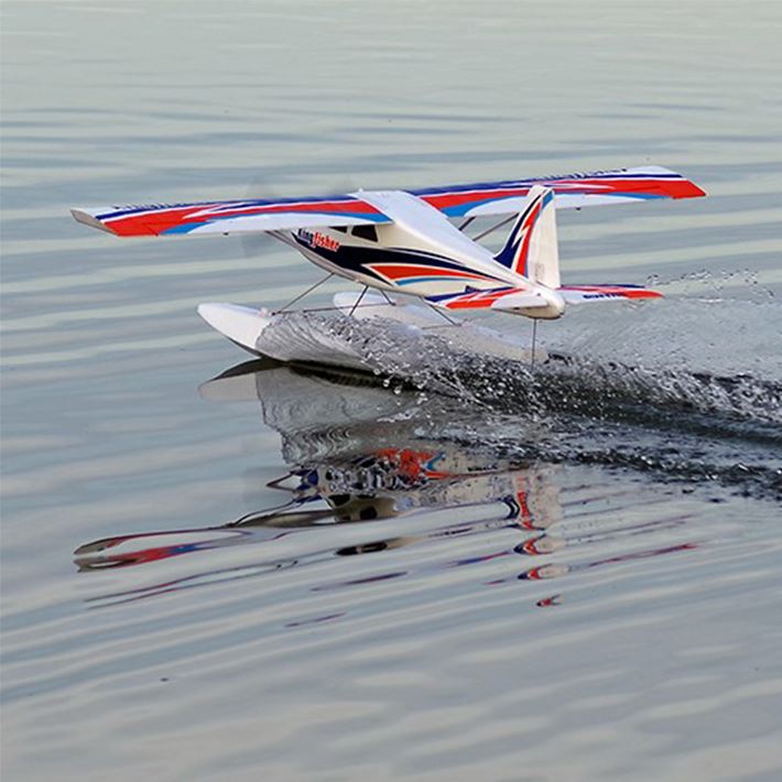 Fms 1400Mm Kingfisher Pnp With Wheels,Floats,Skis And Flaps