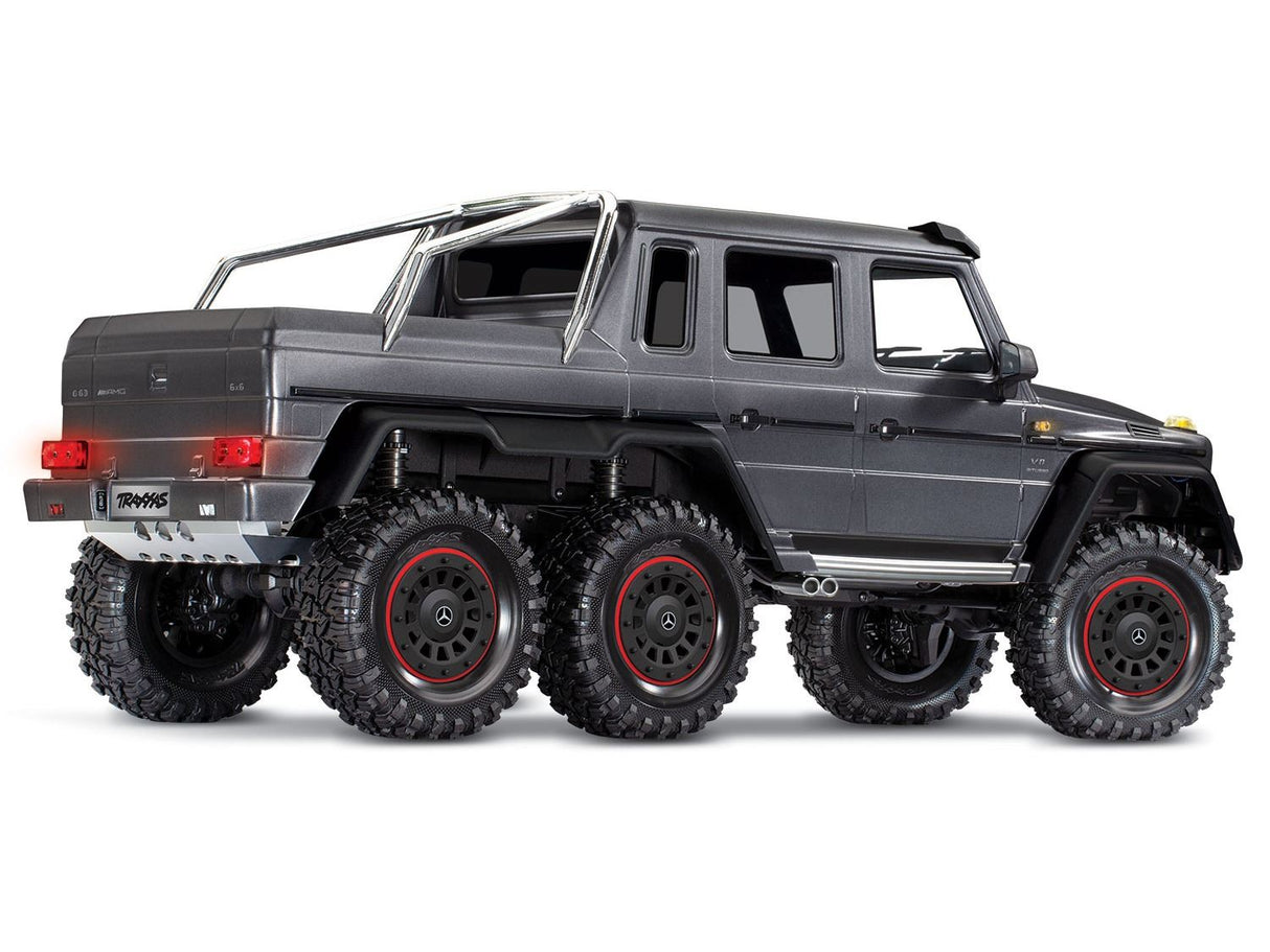 Traxxas TRX-6 6x6 Mercedes G63 Silver
