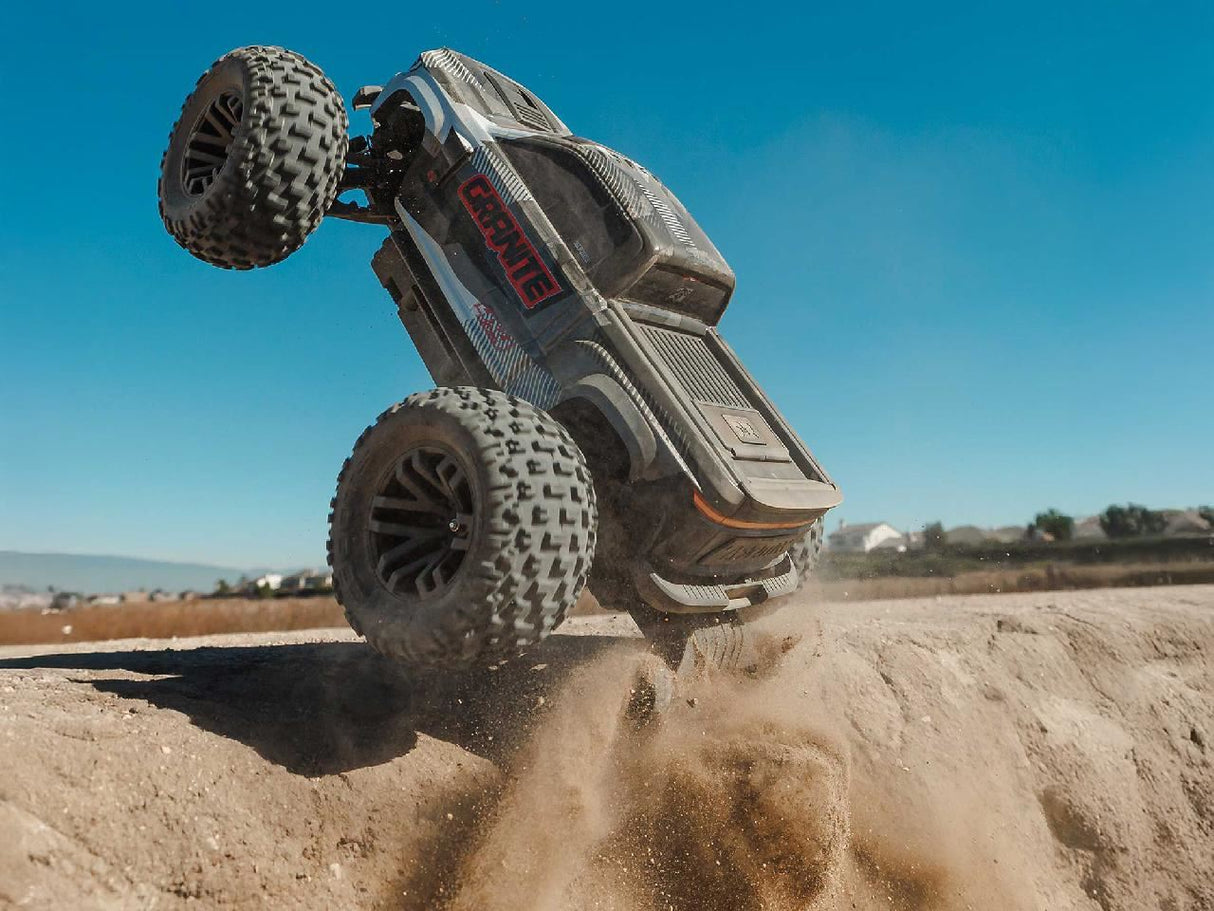 Arrma 1/10 Granite 223S Dsc 4X4 Rtr Brushless Monster Truck, Gun M