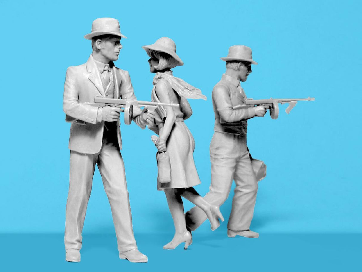 Icm 1920S Gangsters With Tommy Guns (3 Figures)