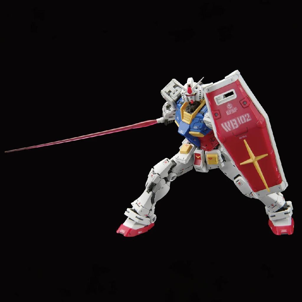 Bandai Hobby Rg 1/144 Rx-78-2 Gundam Version 2.0