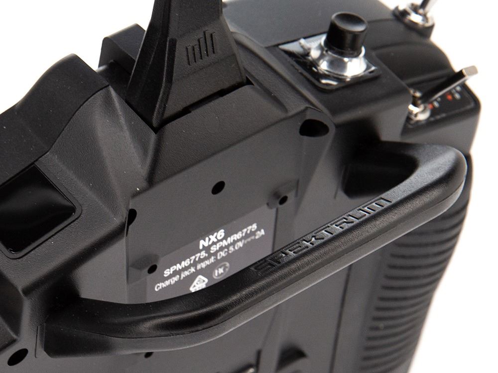 Spektrum NX6 6 Channel Transmitter Only -SPMR6775EU