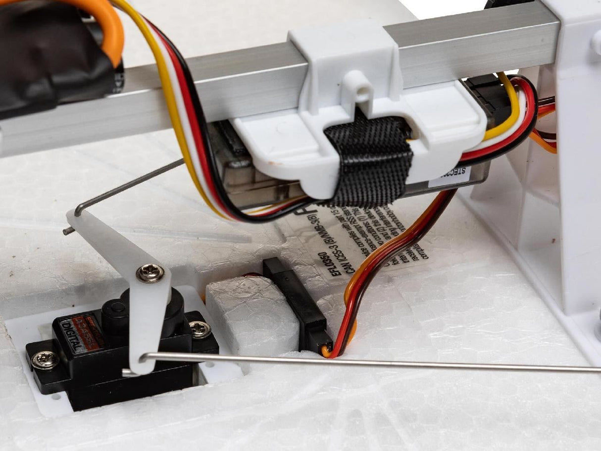 E Flite Slow Ultra Stick 1.2m BNF Basic with AS3X and SAFE Select