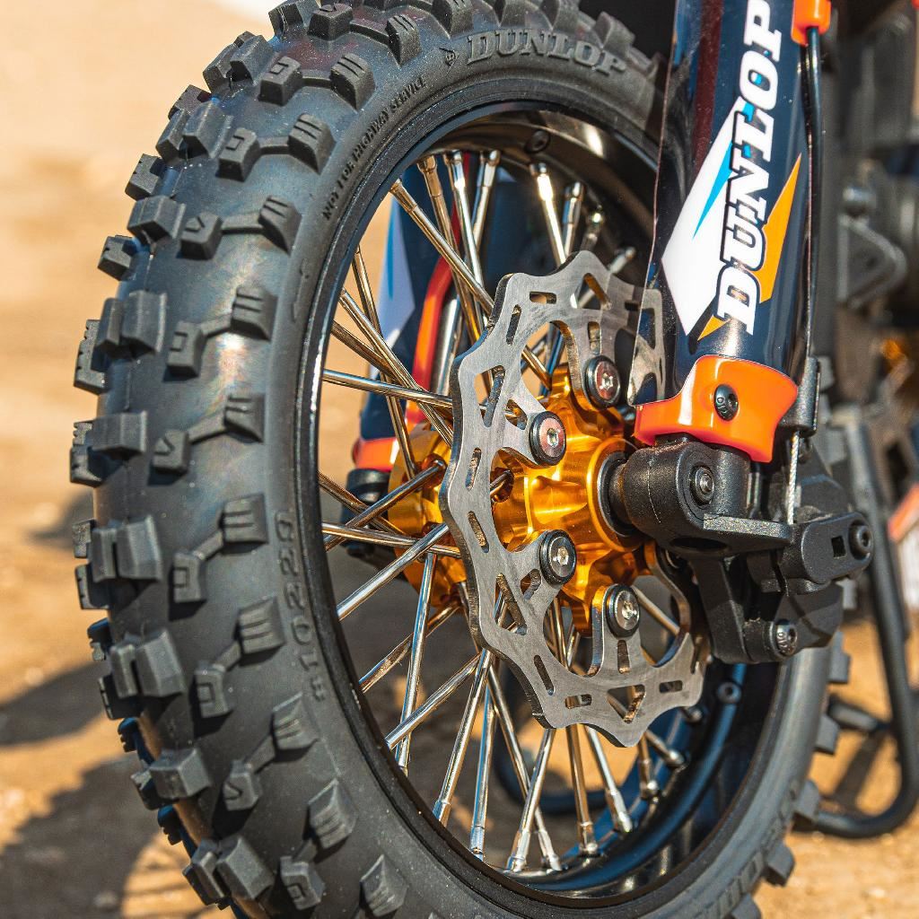 Pro 1/4 Pro-Spec Aluminum V2 Bead Front Wheel Black/Gold (1): Pr