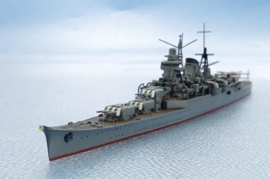 Tamiya 1/700 Light Cruiser Mogami