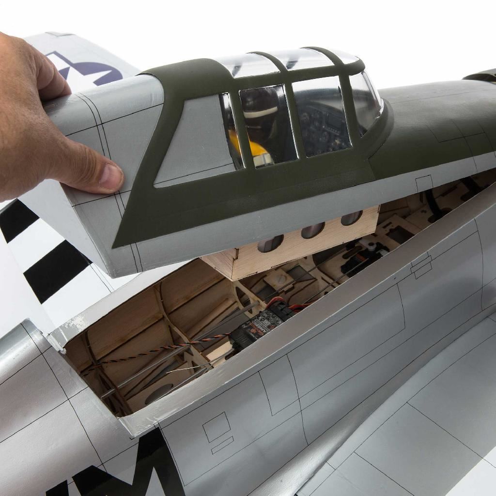 Hangar 9 P-47D Thunderbolt 20Cc Arf, 67In