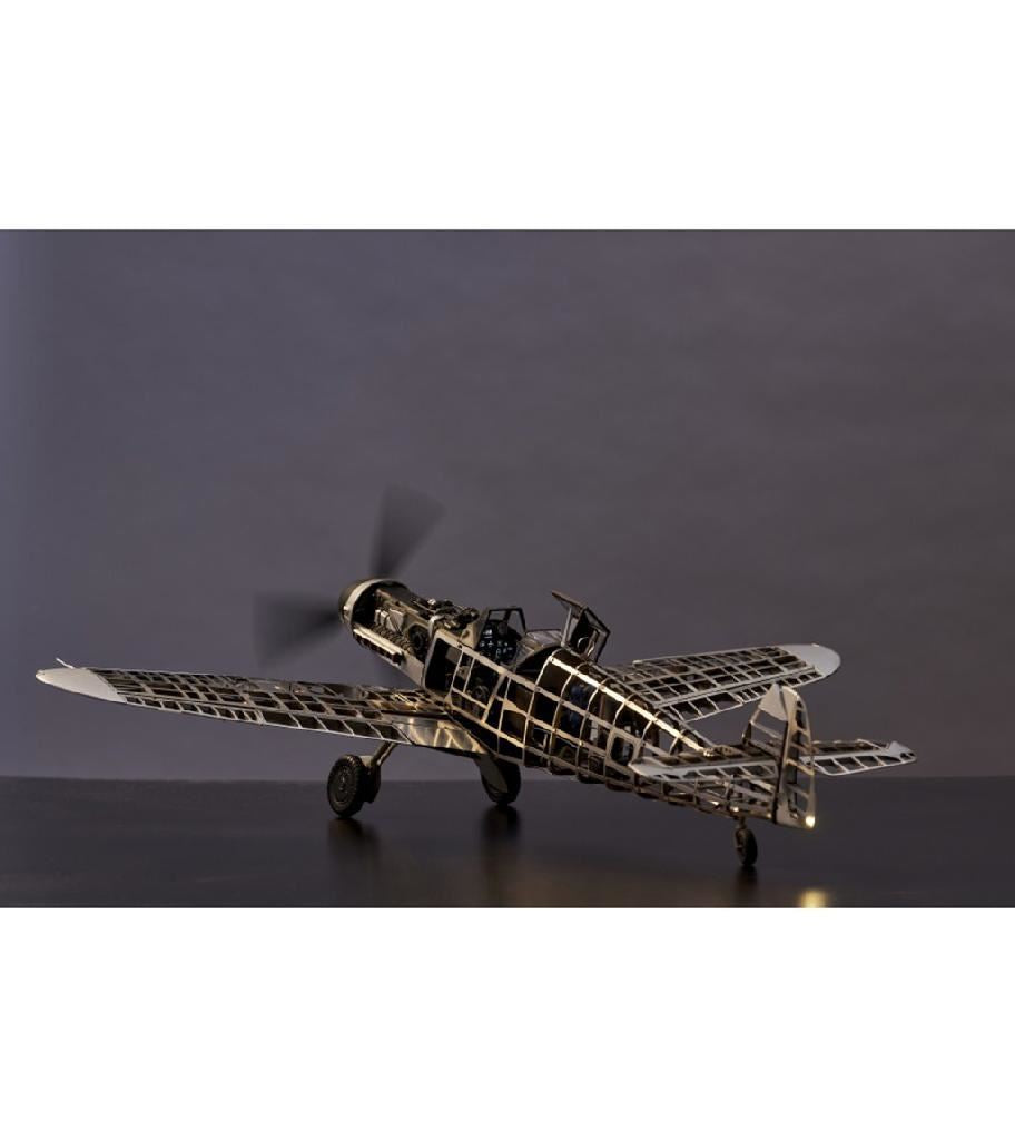 Artesania 1/16 MESSERSCHMITT BF109 Metal Model Kit with LIGHTS