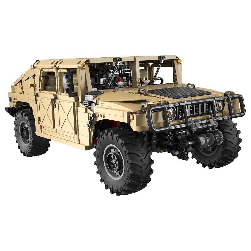 Cada 1:8 Humvee - 3935 Pcs