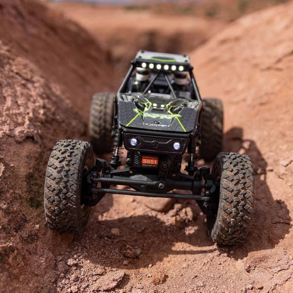 Axial 1/18 UTB18 Capra 4WD Unlimited Trail Buggy RTR, Black