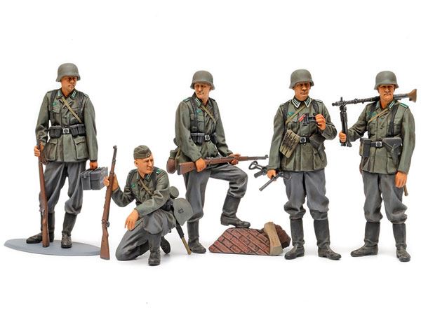 Tamiya German Infantry Set Mid WWII