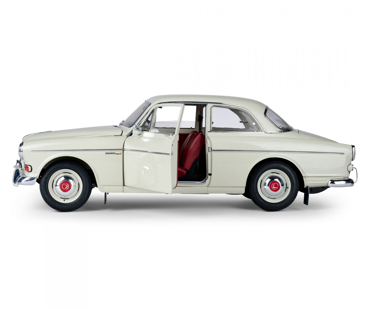 Ixo (Parent) Full Kit Volvo S122 Amazone 1/8 Scale Metal Kit