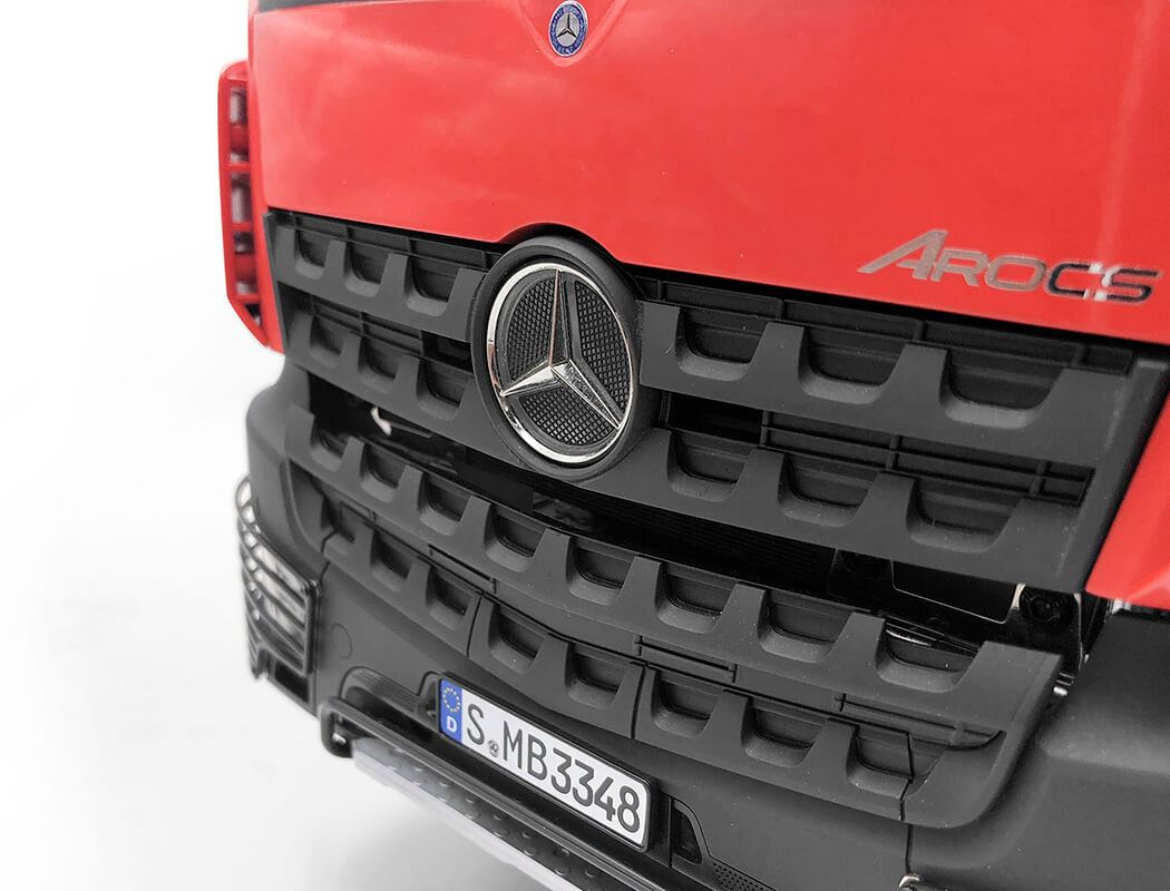 RC4WD AMBIENT LIGHT GRILL LOGO W/STROBE EFFECT UNIT FOR MERCEDES-BENZ AROCS TIPPER TRUCK(B)