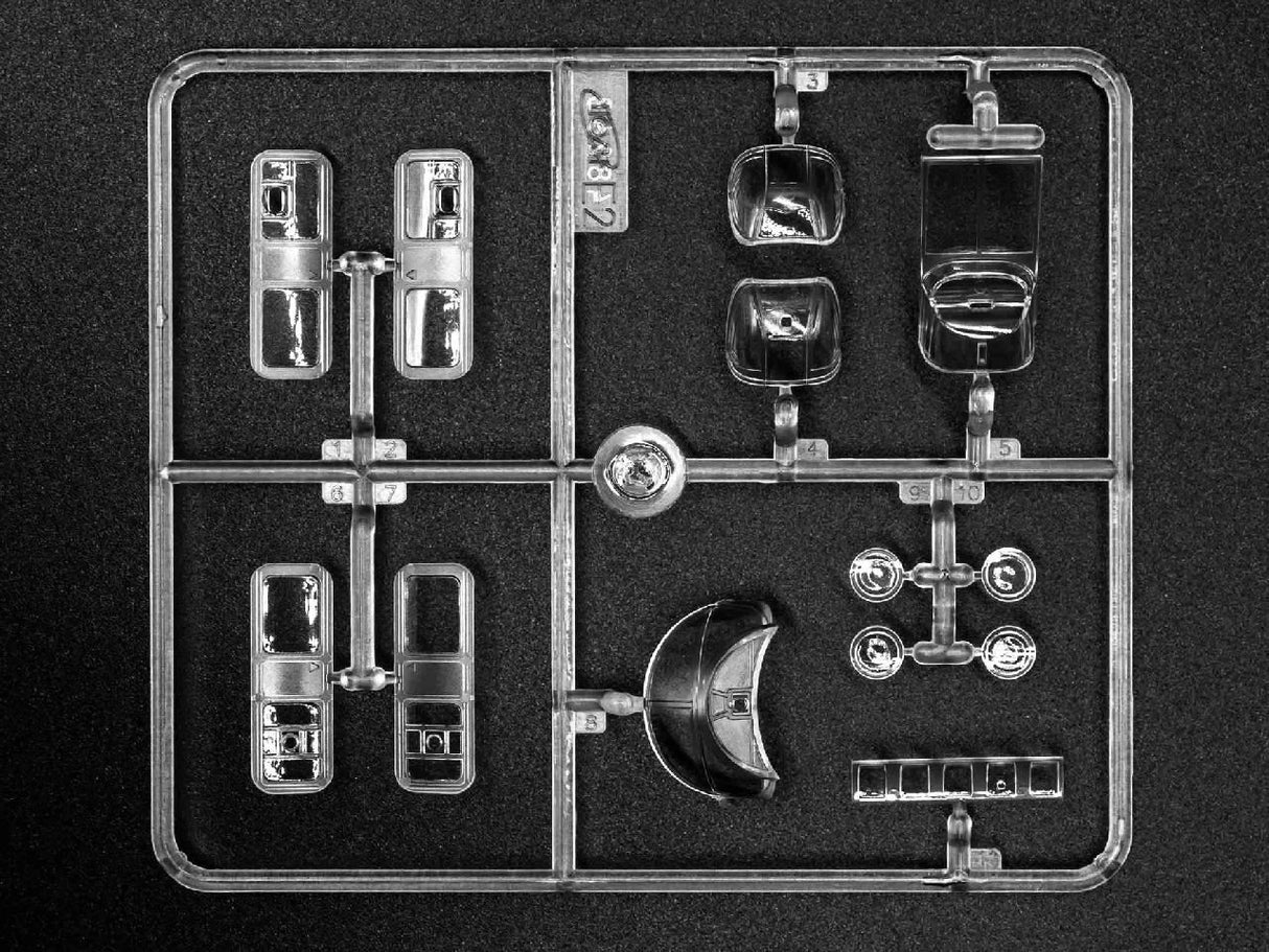 Icm 'Captured Heinkel' He 111H-20 Bomber