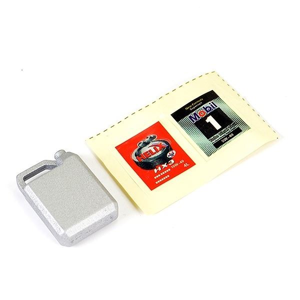 FASTRAX ENGINE METAL OIL CAN - SILVER