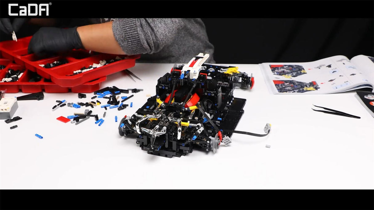 Cada Helios V12 Hypercar - 4449 Pcs