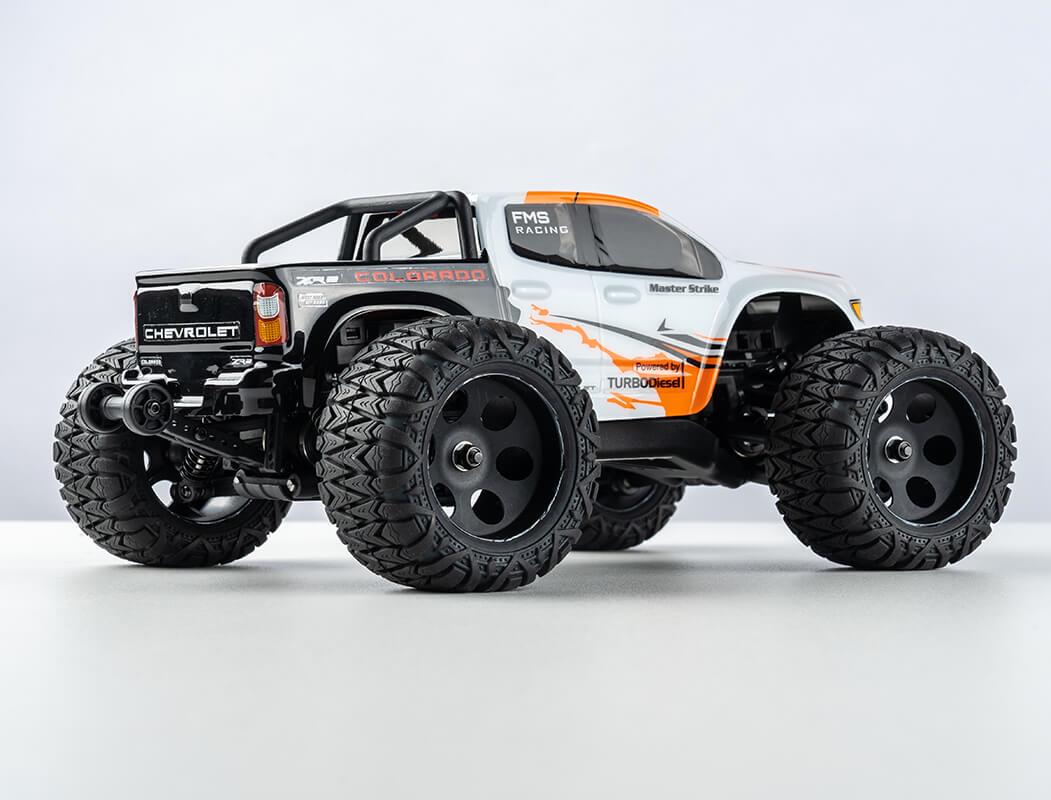 FMS FMT24 1/24TH CHEVROLET COLORADO TRUCK RTR - WHITE