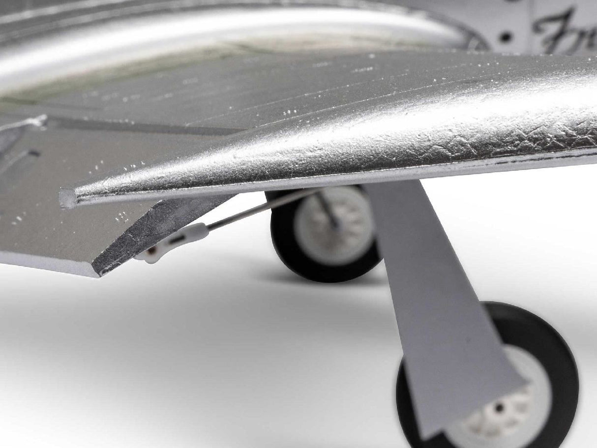 E Flite P-51D Mustang 1.0M Bnf Basic With As3X+ And Safe Select