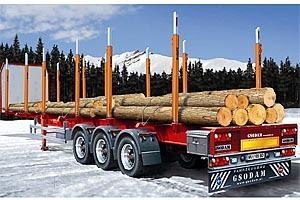 Italeri Timber Trailer/Logger Trailer