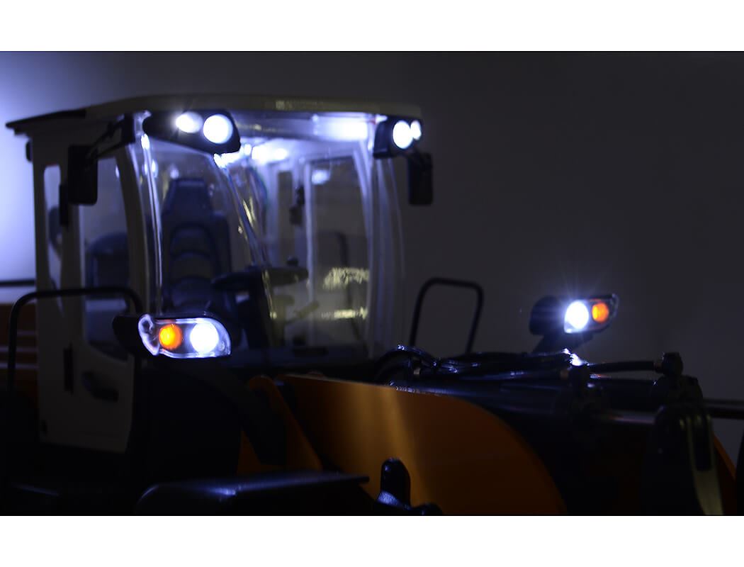 RC4WD 1/14 EARTH MOVER 870K HYDRAULIC WHEEL LOADER (YELLOW AND WHITE)