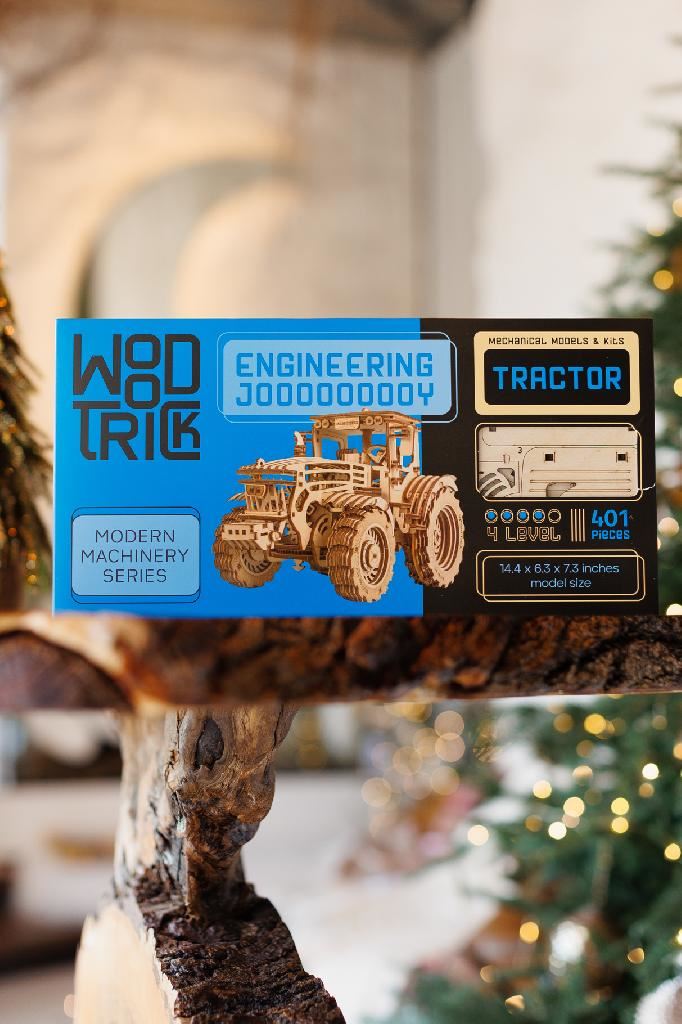 WOOD TRICK Tractor
