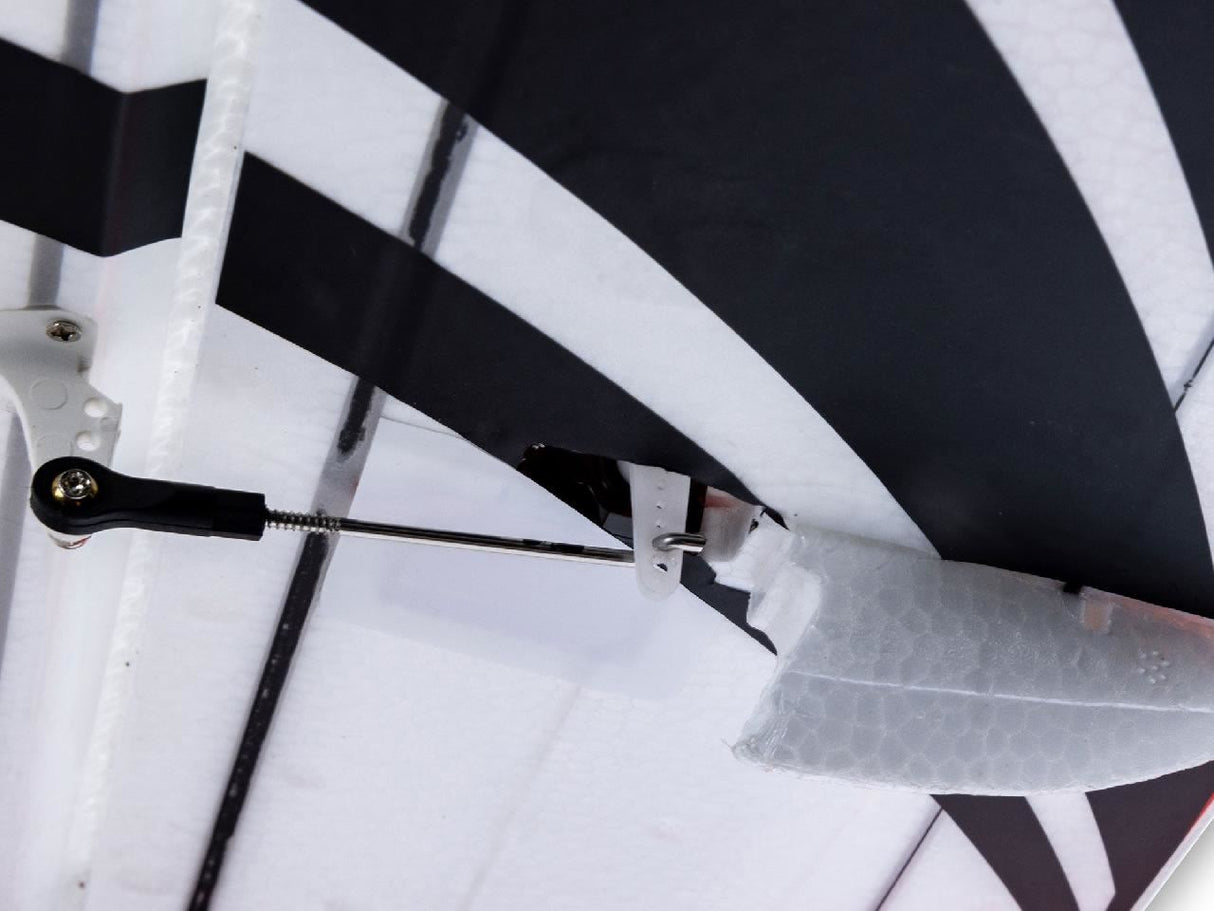 E Flite Electrostreak 1.1M Pnp