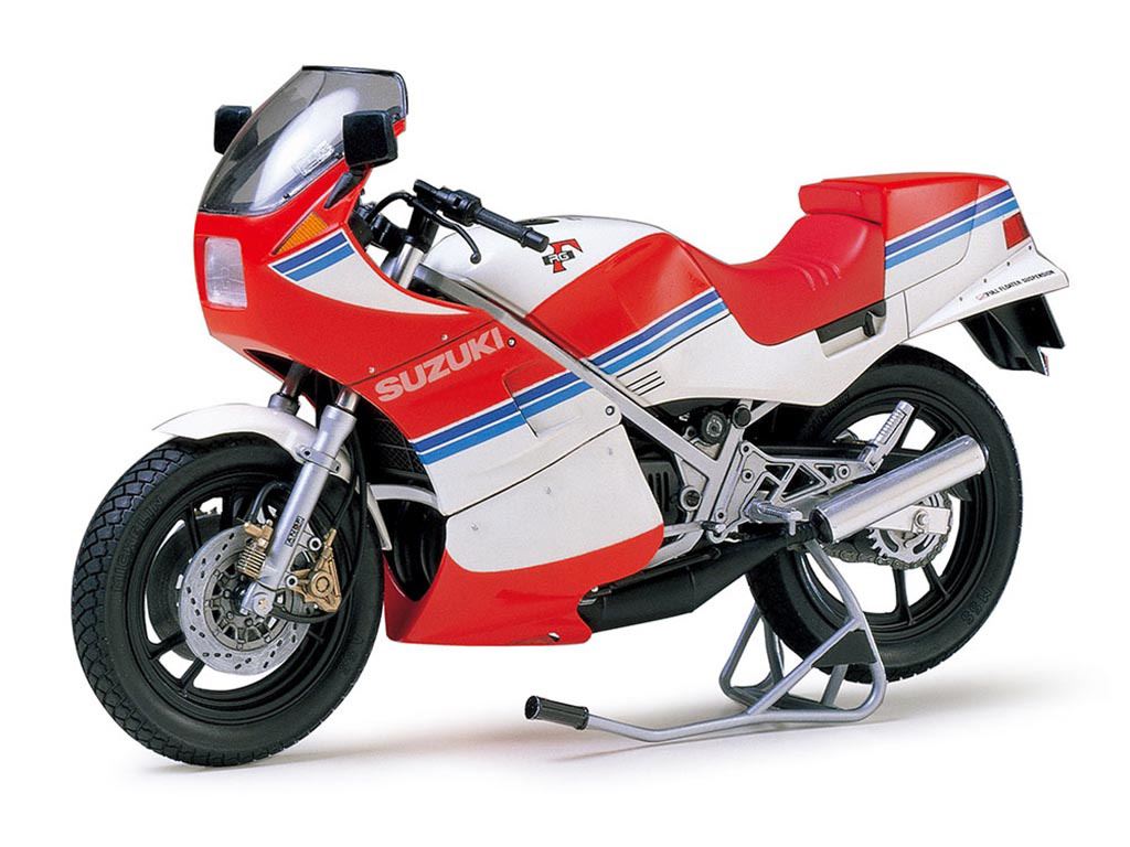 Tamiya SUZUKI RG250 W/FULL OPTIONS KT