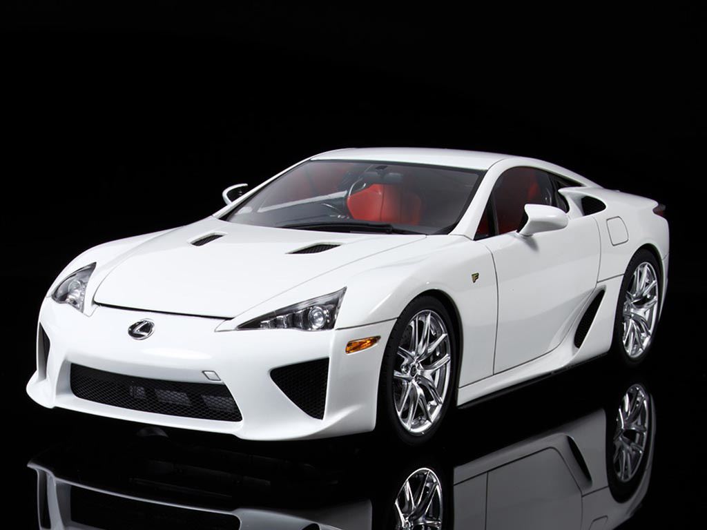 Tamiya LEXUS LFA