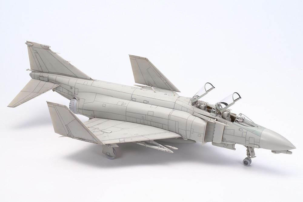 Tamiya 1/48 McDonnell Douglas™ F-4B Phantom II - 61121