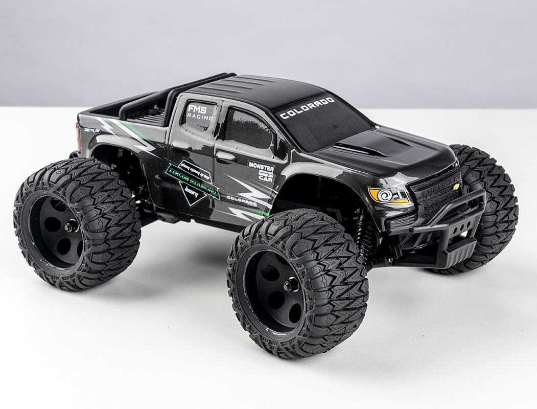FMS FMT24 1/24TH CHEVROLET COLORADO TRUCK RTR - BLACK
