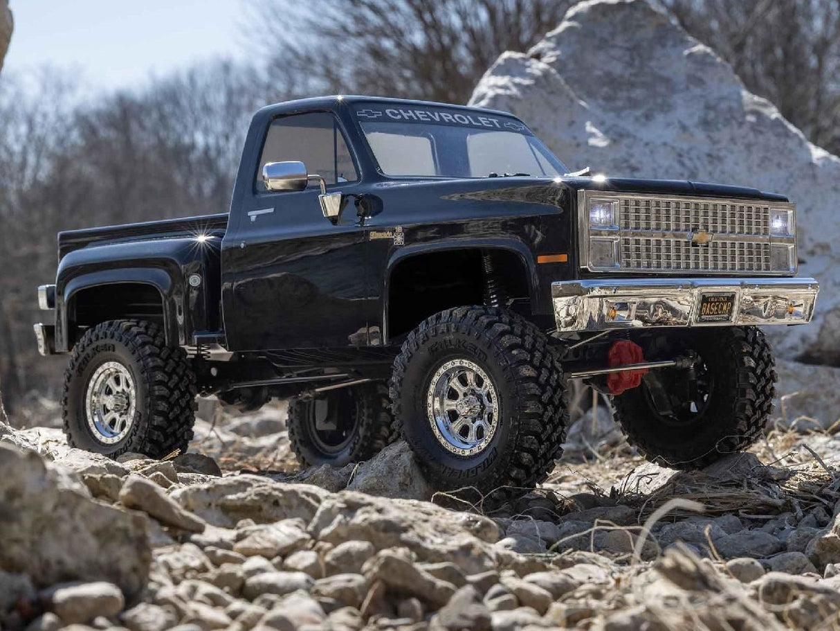 Axial 1/10 SCX10 III Base Camp 1982 Chevy K10 4X4 RTR, Black