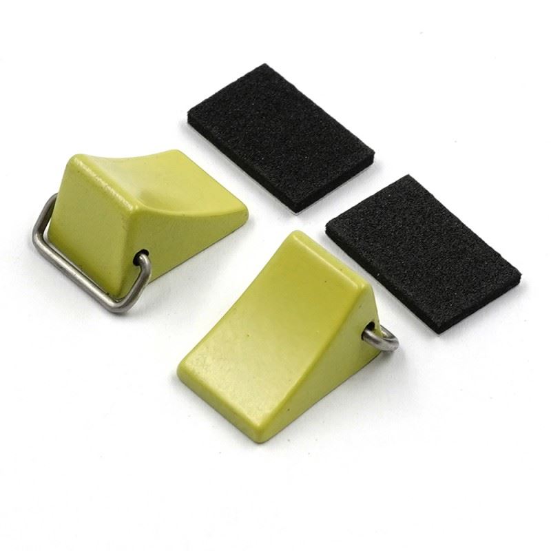 Yeah Racing Scale Accessory Alloy Anti-skid Tire Stopper 2pcs Yellow For 1/16 1/18 RC