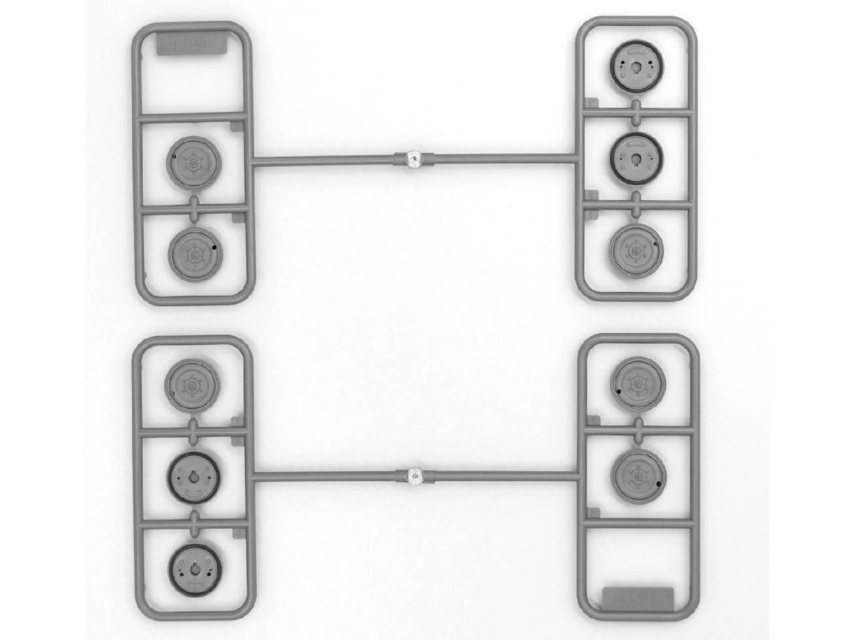 Icm S.E.Pkw Kfz.70 With Zwillingssockel 36, Wwii German Military Vehicle