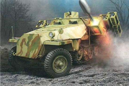 Dragon 1/35 Sd.Kfz.251 Ausf D With 28/32M