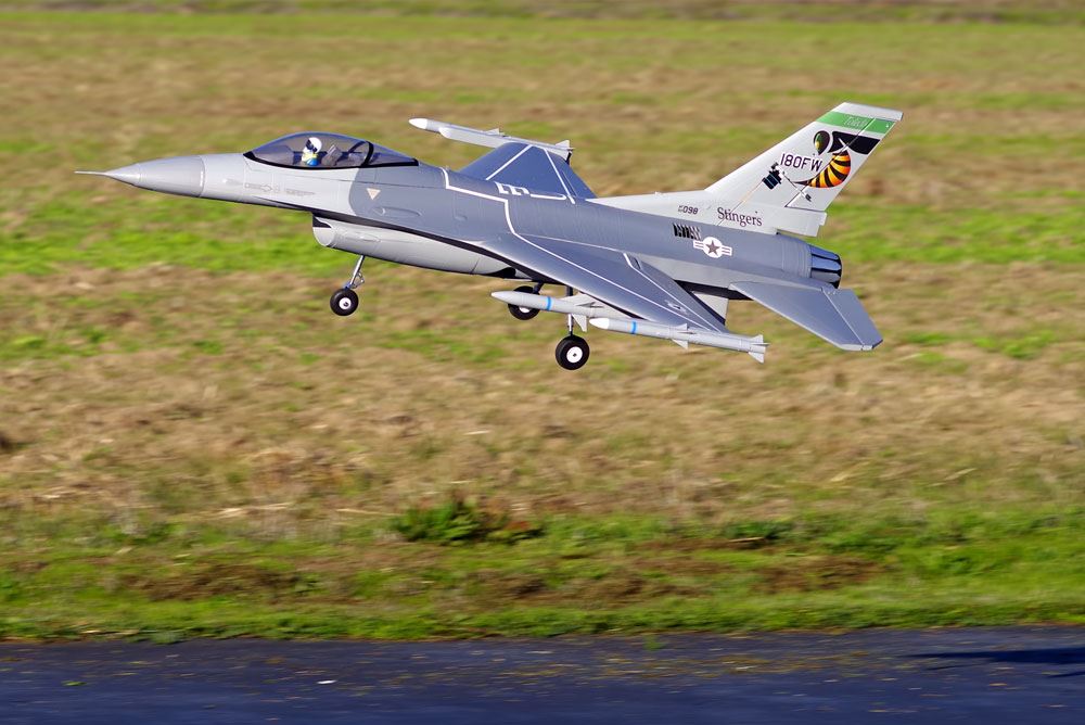 Fms F16 875Mm Jet Fighter 70Mm Edf Artf Grey W/O Tx/Rx/Batt