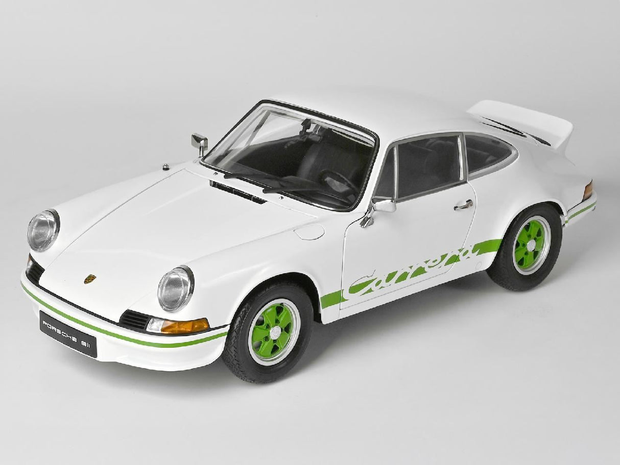Ixo (Parent) White Porsche 911 Carrera Rs 2.7 1/8 Scale Full Metal Kit