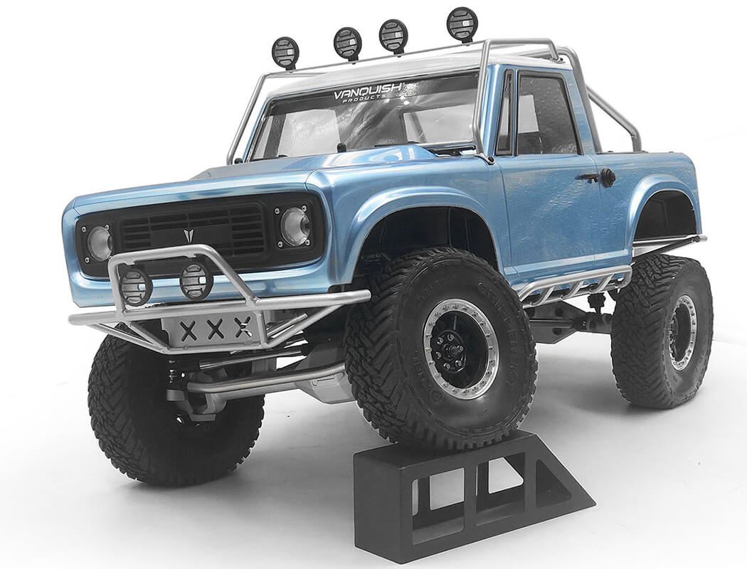 RC4WD TRI-X STEEL STINGER FRONT BUMPER W/ LIGHTS FOR VANQUISH VS4-10 ORIGIN BODY (SILVER)