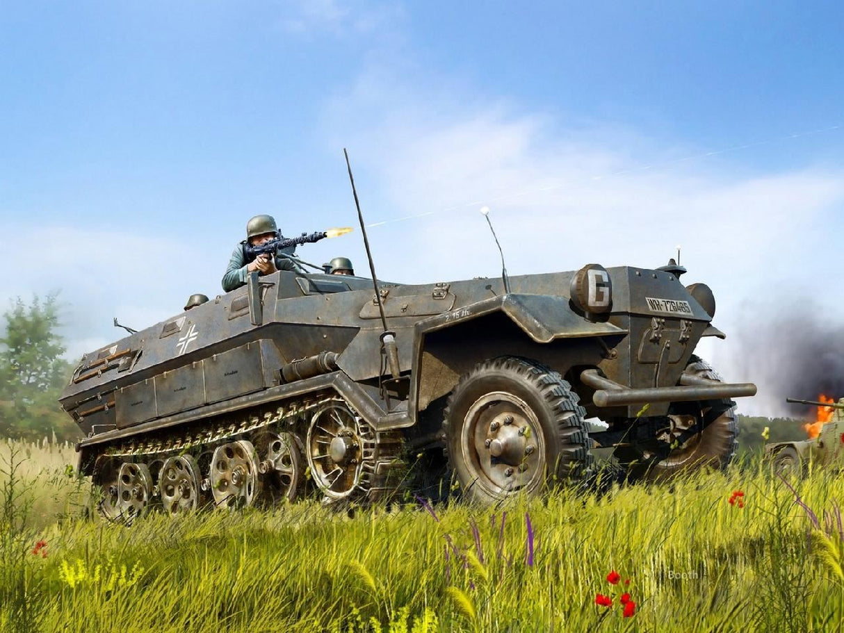 Icm Sd.Kfz.251/1 Ausf.A, Wwii German Armoured Personnel Carrier