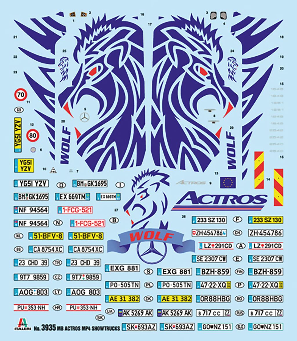 Italeri 1/24 Mercedes Benz Actros Mp4 Showtruck