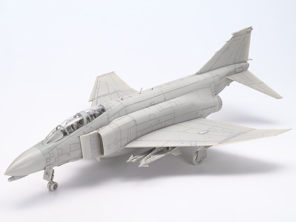 Tamiya 1/48 McDonnell Douglas™ F-4B Phantom II - 61121