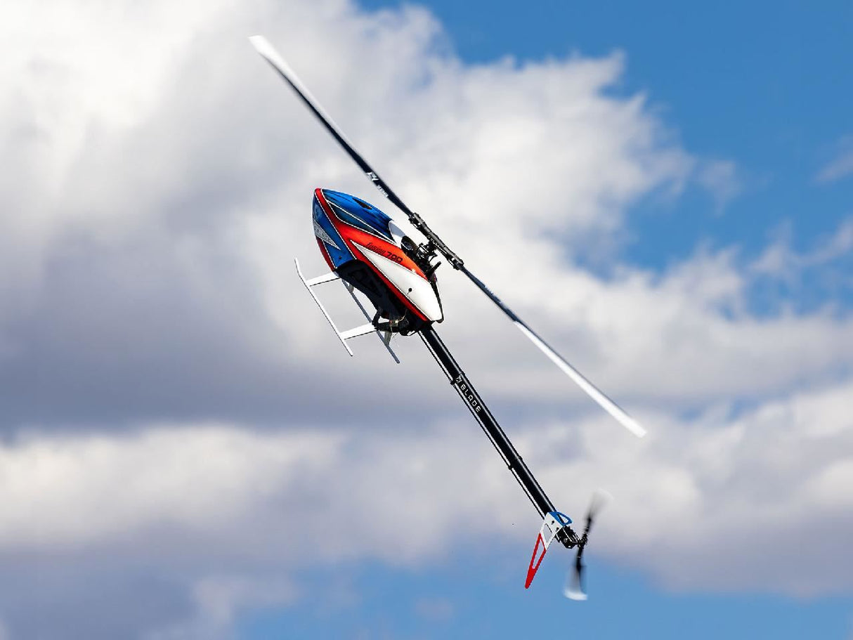 Blade Fusion 700 Kit With Motor And Blades