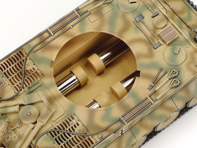 Tamiya 1/48 German Heavy Tank Tiger I Initial Production Type (Eastern Front)