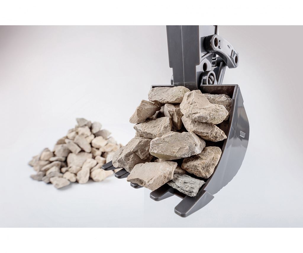 Carson 1:16 Excavator Volvo 2,4 GHz 100% RTR