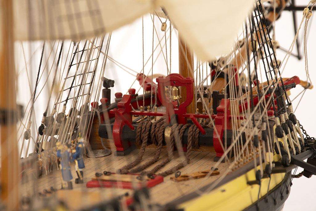 Artesania 1/50 Hms Supply First Fleet + Figurines