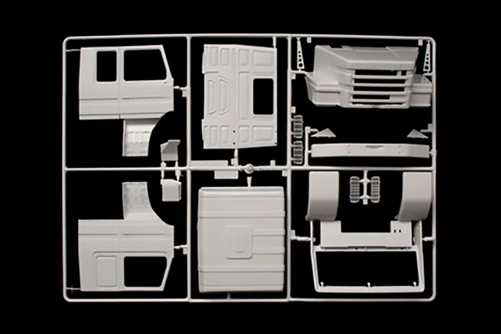 Italeri Scania T143 M500 Topline RR
