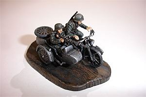 Zvesda German Motorcycle R-12