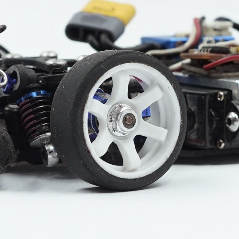 Yeah Racing Plastic Narrow Rim Set (Offset 0 +1 +2 +3) White For 1/28 AWD Mini-Z